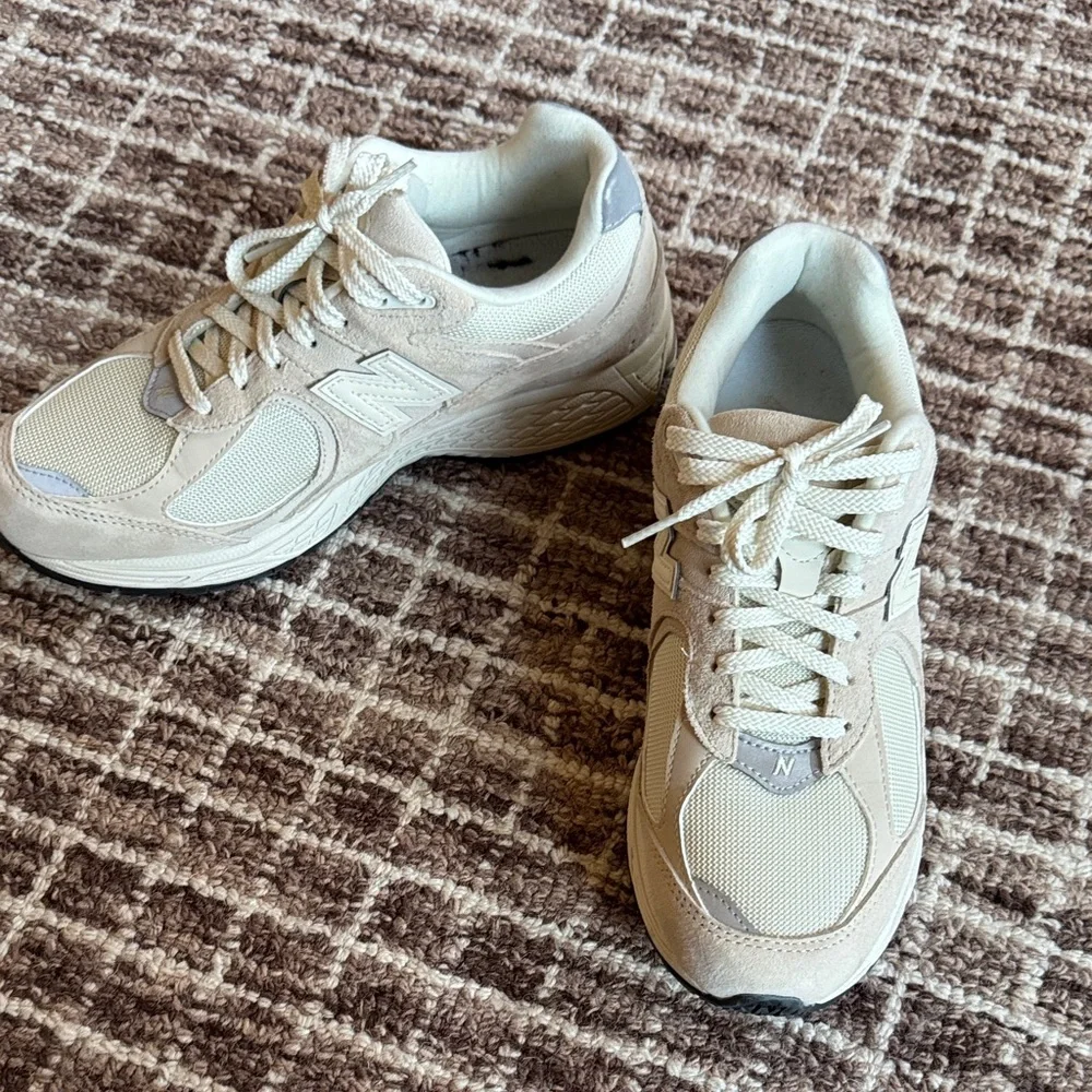 New Balance 2002r - Picture 5 of 5